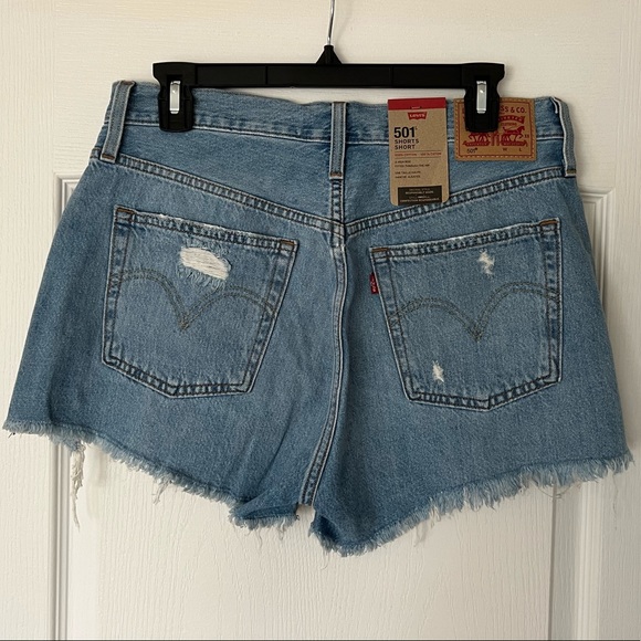 levi’s 501 Shorts - Picture 4 of 5